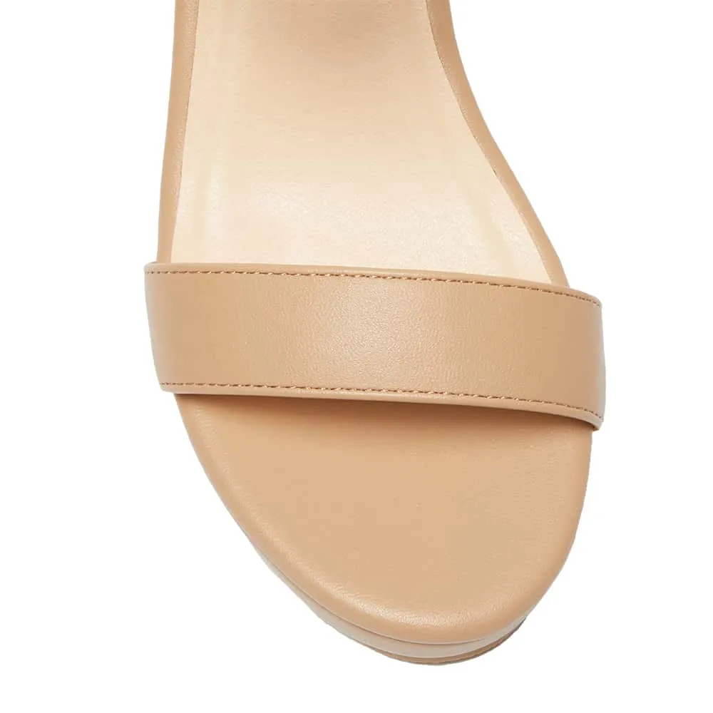 Abbey Wedge in Blush Smooth