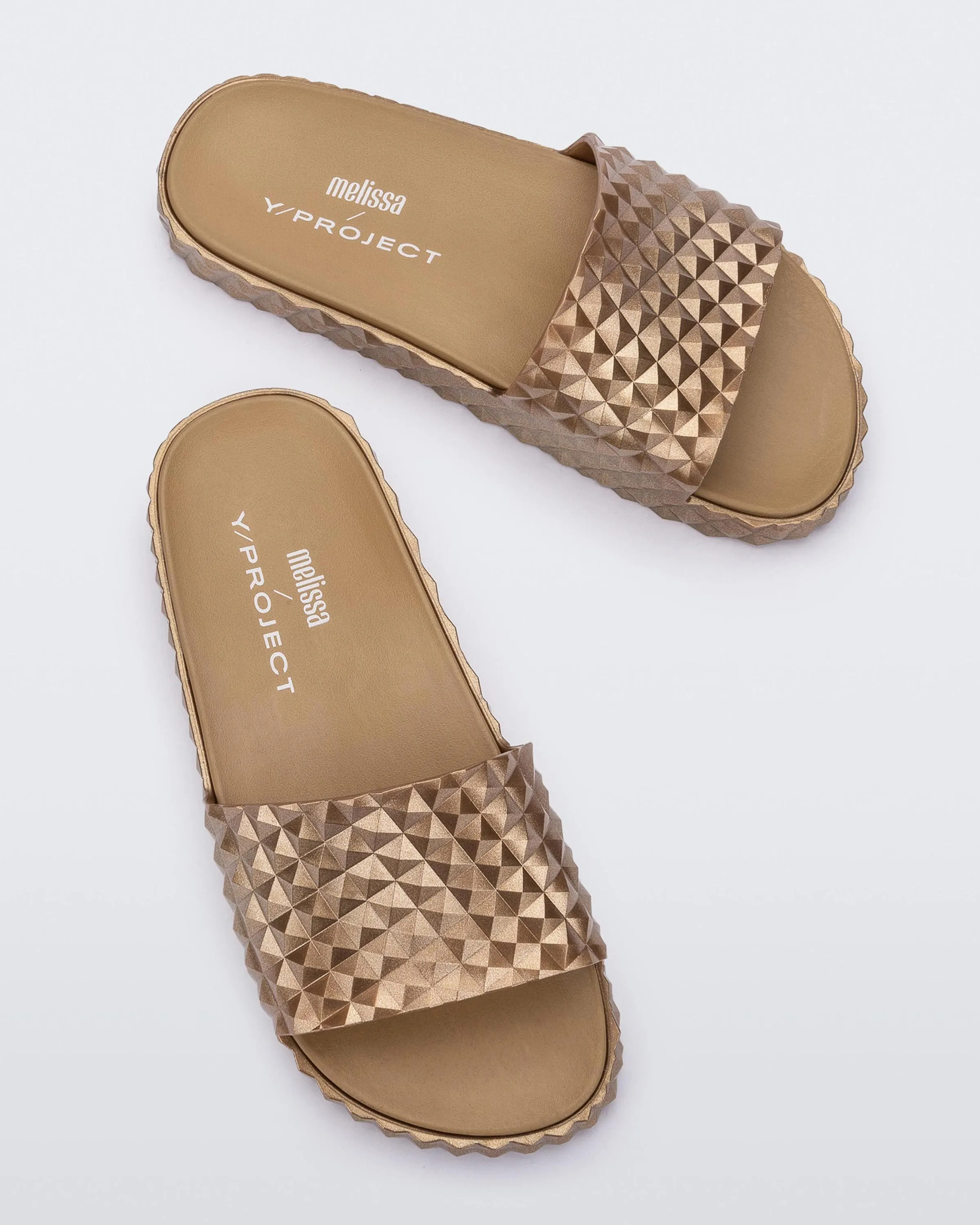 Court Slide
