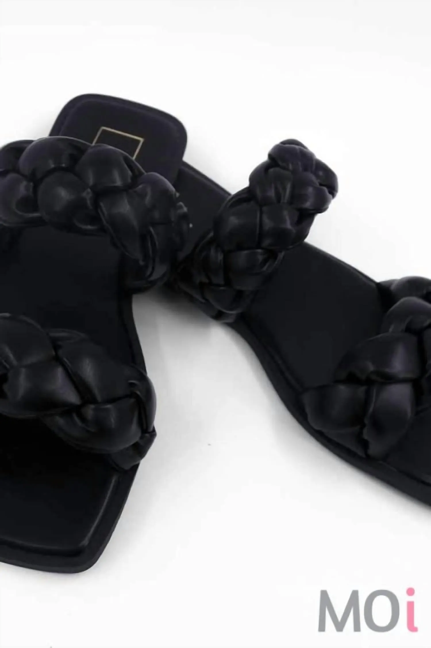 Daria Braided Sandal In Black