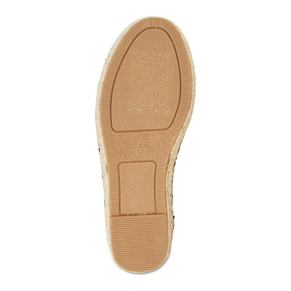 Excite Loafer in Black Canvas