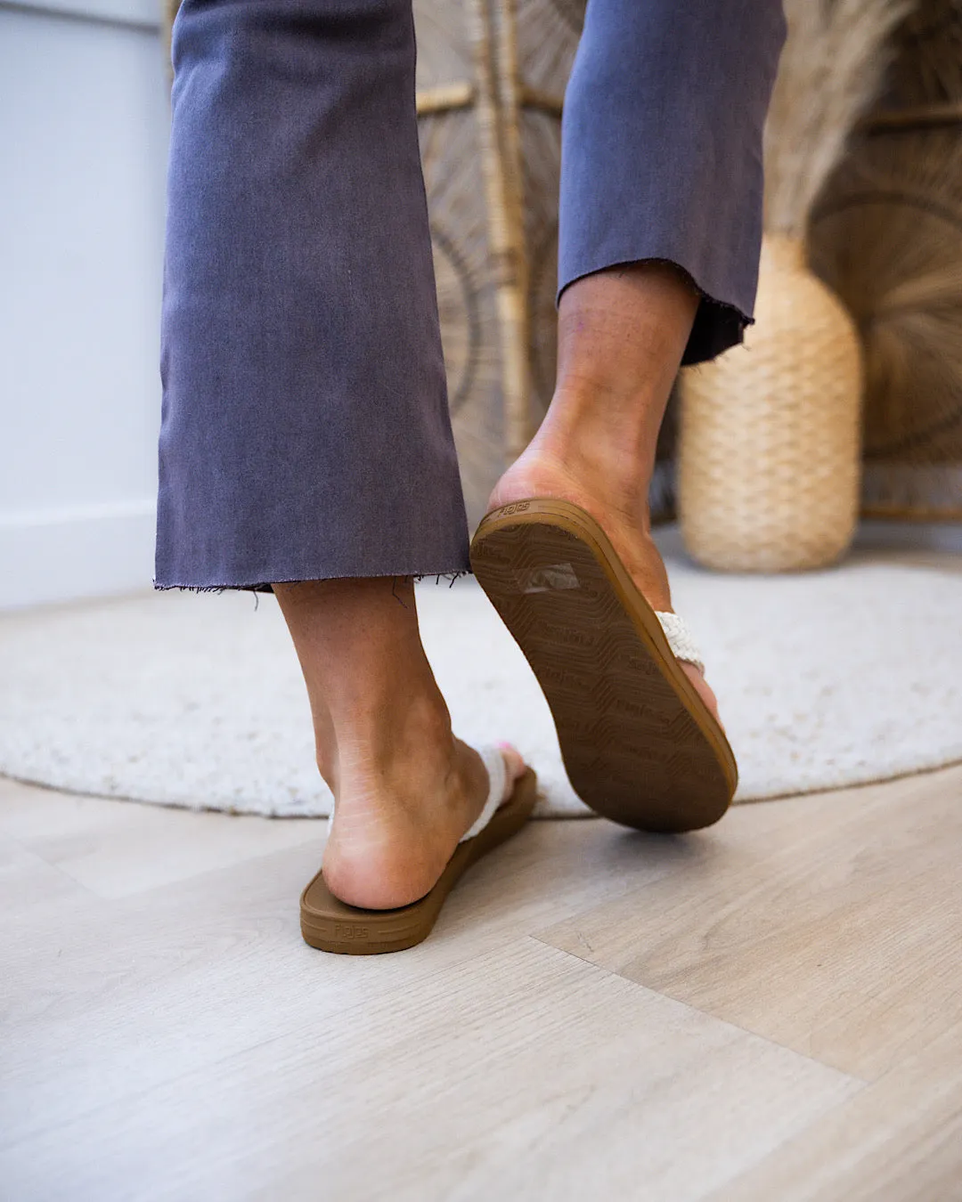 Flojos Waverly Flip Flops - White & Tan FINAL SALE