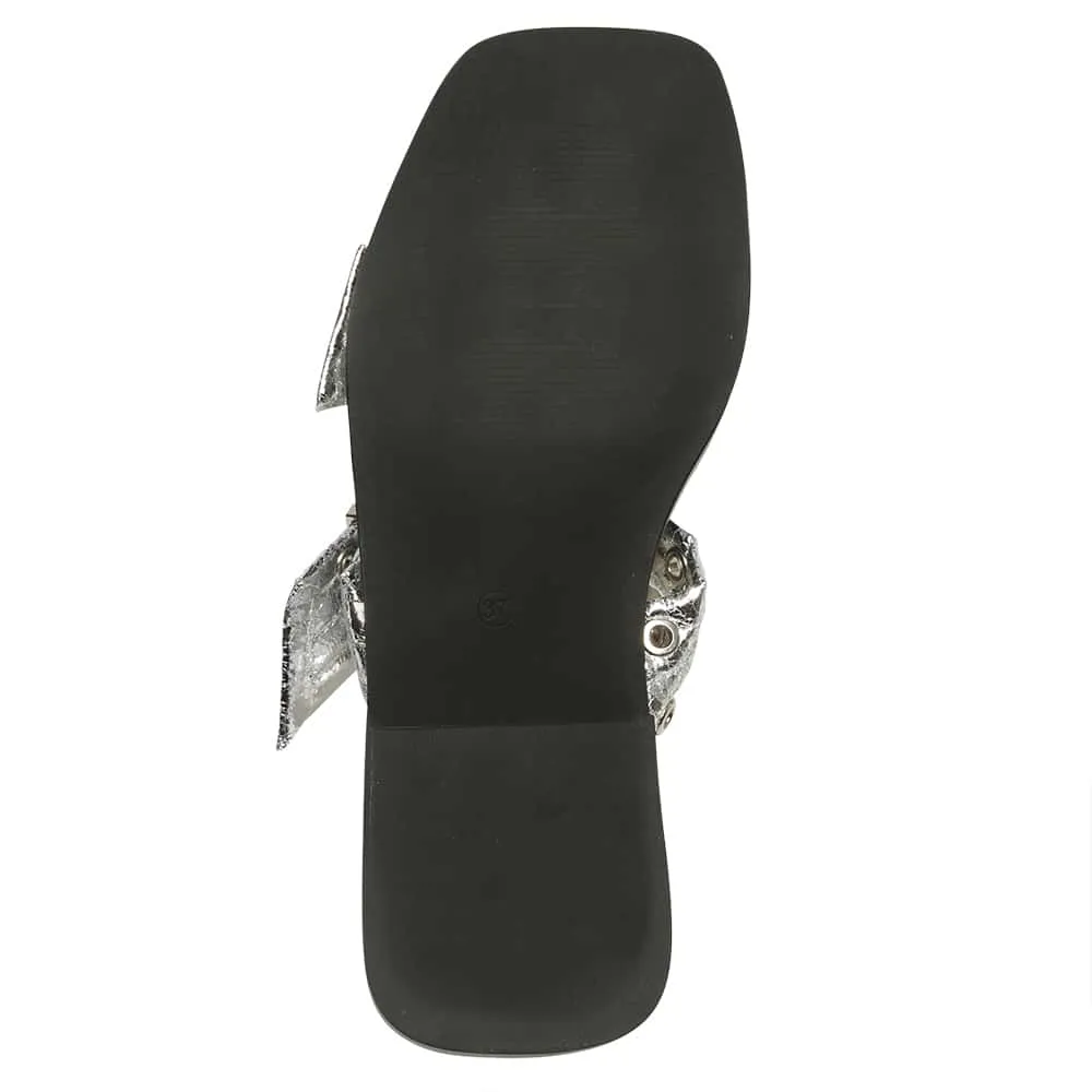 Fonda Slide in Silver Crinkle Sparkle