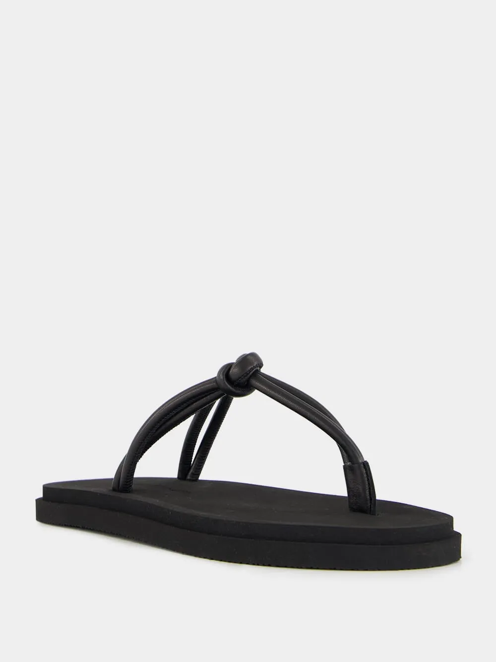 Knot Pool Slides in Black Nappa