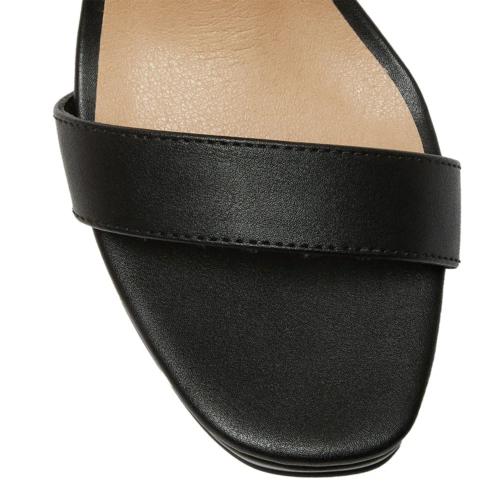 Lexi Heel in Black Smooth