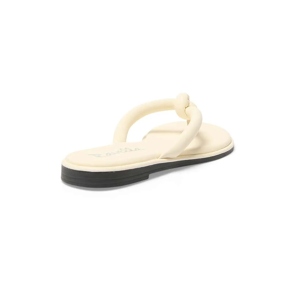 Maui Thongs in Bone Smooth