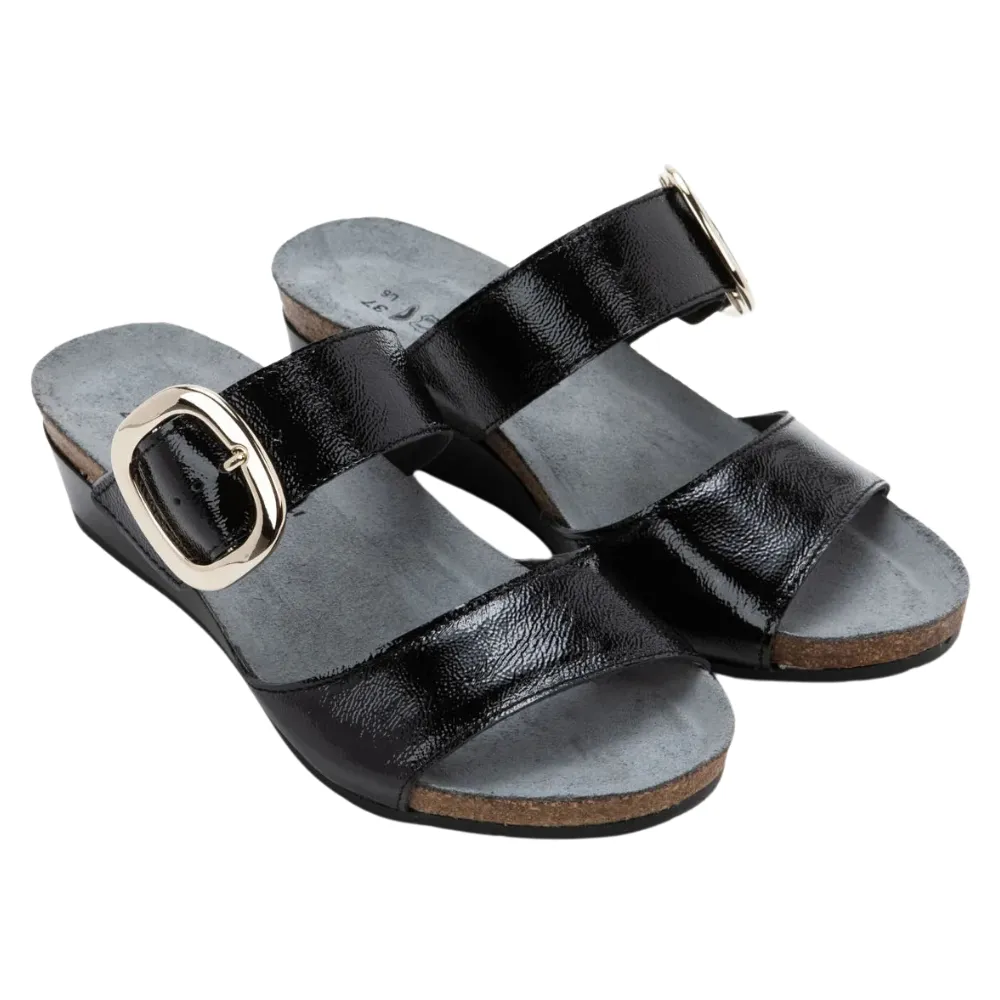 Naot Magic Black Crinkle Patent Leather Sandal (Women's)