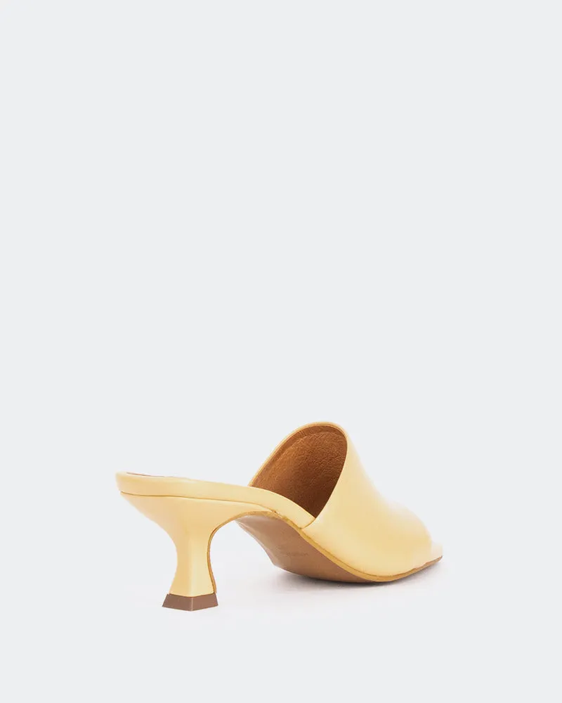 Neptune Camel Leather/Cuir Chmeau