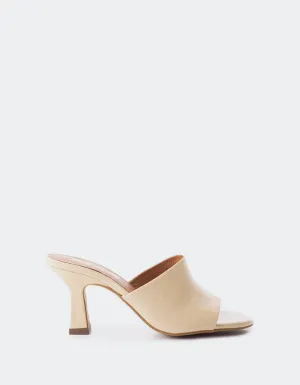 Pinto Nude Leather