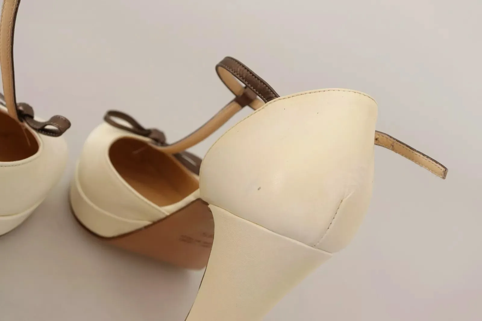 SERGIO LEVANTESI ivory Leather T-Strap Heels Sandals Women's Shoes (Pre-Owned)