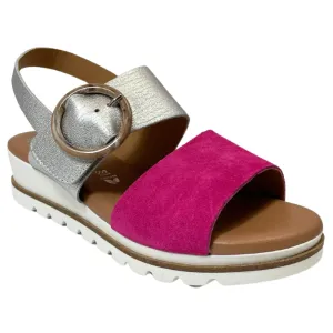Valeria's Kellyjo Plata Silver Soft Leather Sandal (Women's)