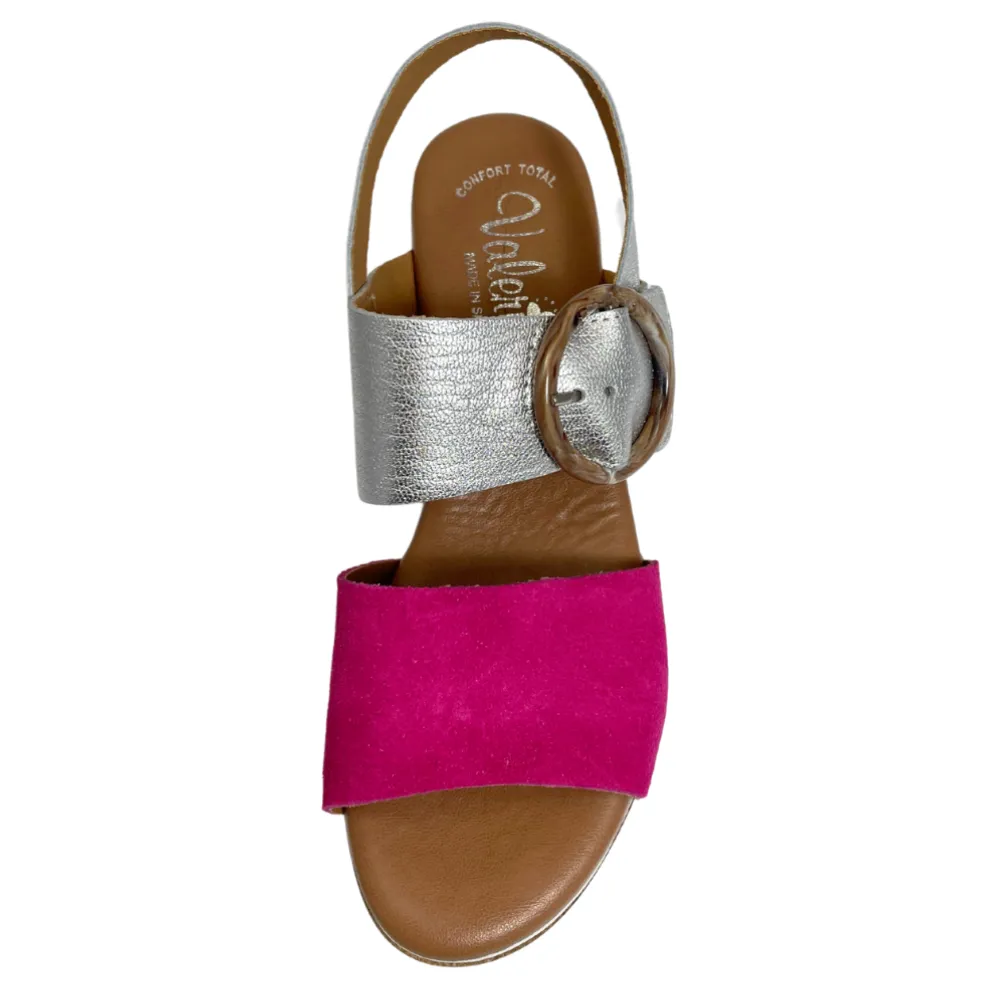 Valeria's Kellyjo Plata Silver Soft Leather Sandal (Women's)
