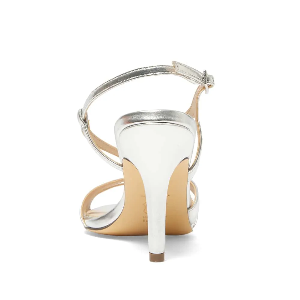 Valley Heel in Silver Metal Glaze