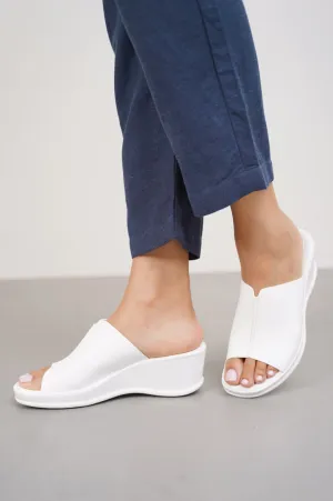 WIDE VAMP WEDGE