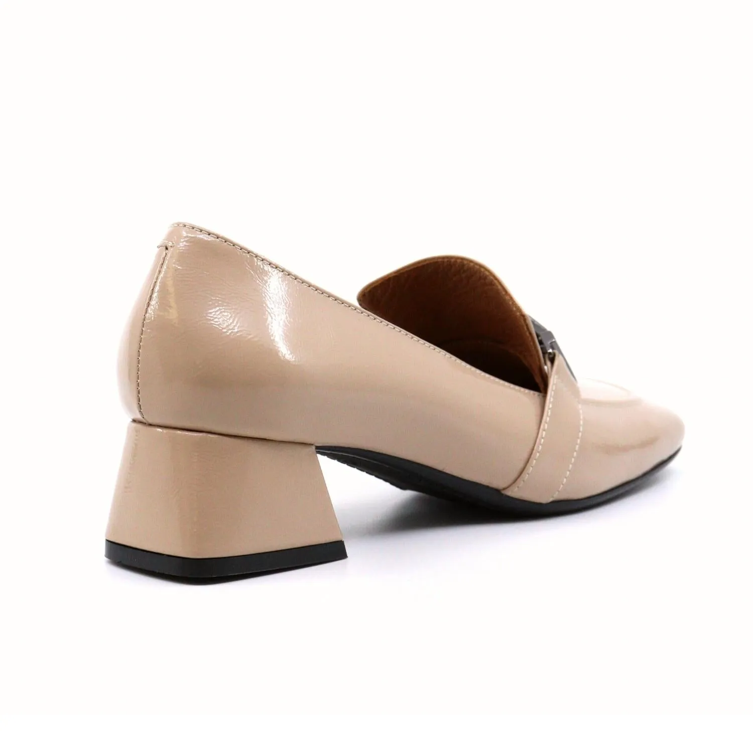 Women Cameron Pump In Taupe Naplack