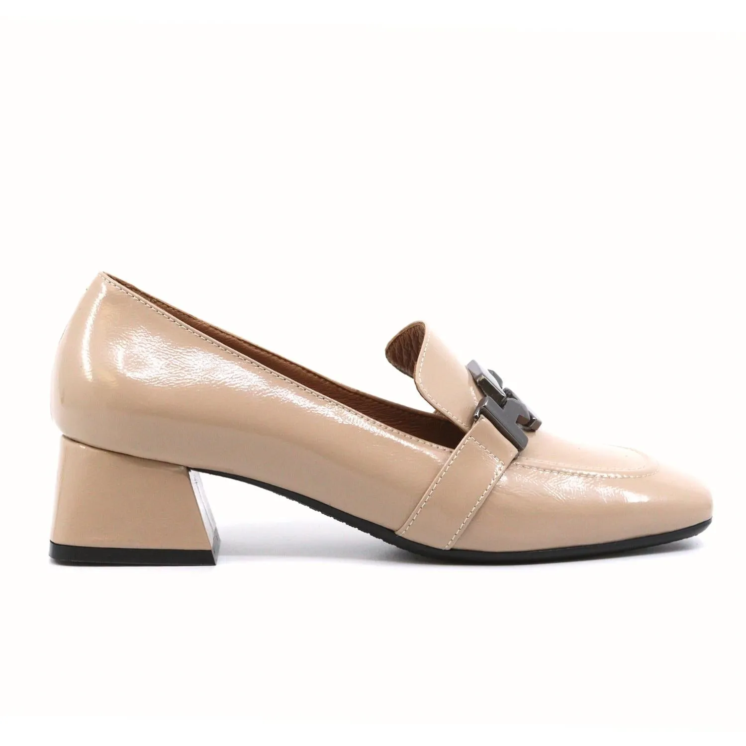 Women Cameron Pump In Taupe Naplack