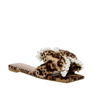 Women Liah Bow Sandals With Pearls In Leopard