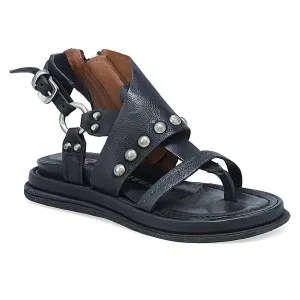 Women Pacey Sandal In Black