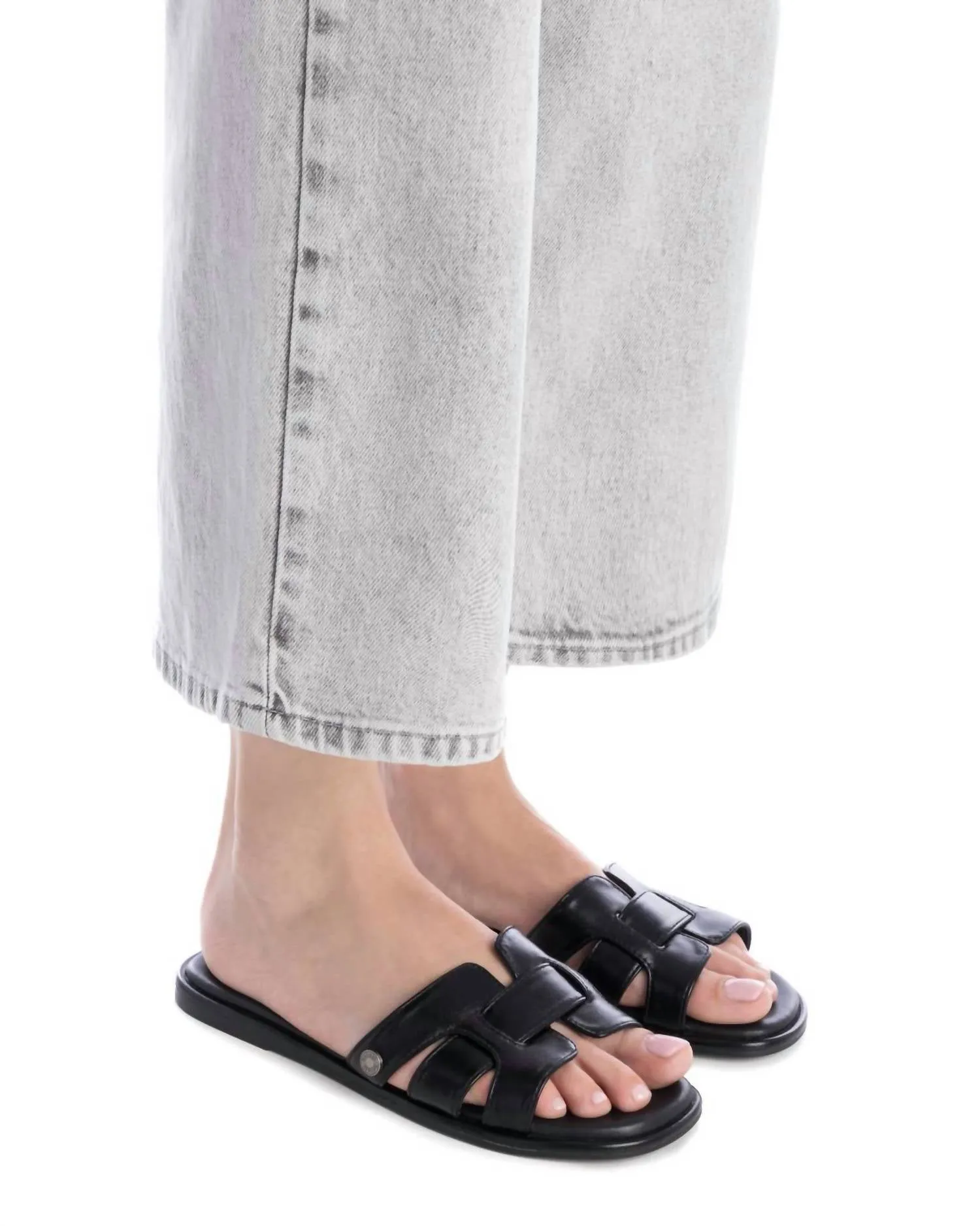 Women's Casual Sandals In Black