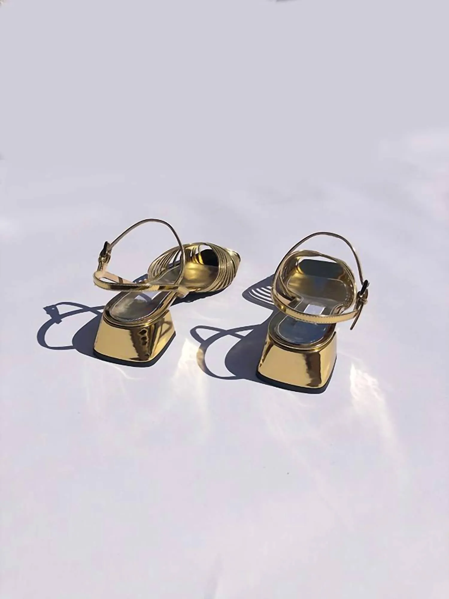 Women's Low 70S Sandals In Gold