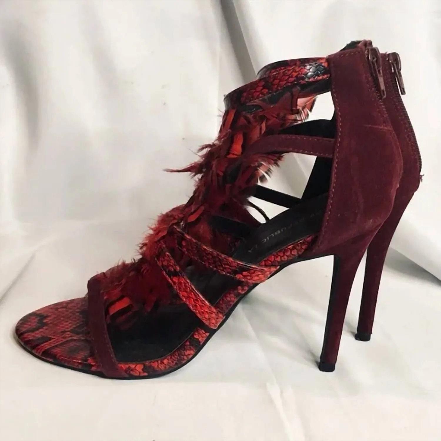 Women's Snake Skin Feather Sandal In Red