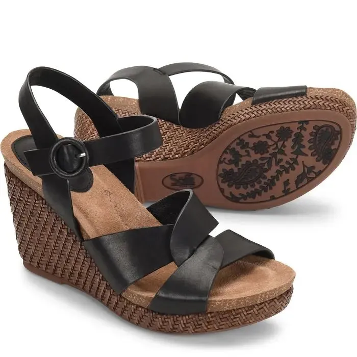 Womens Sofft Casidy Wedge  Effortless Elegance for Any Occasion