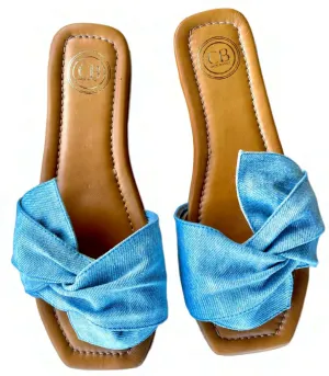 Women's Sorrento Flat In Light Denim