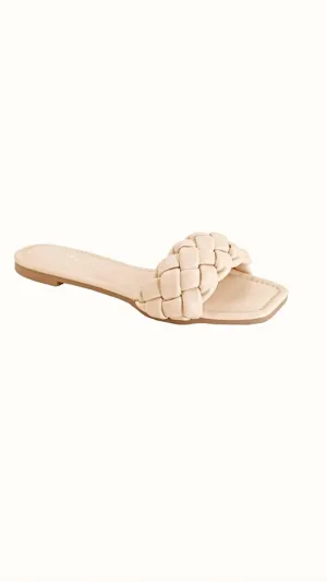 Women's Weave Sandal In Nude