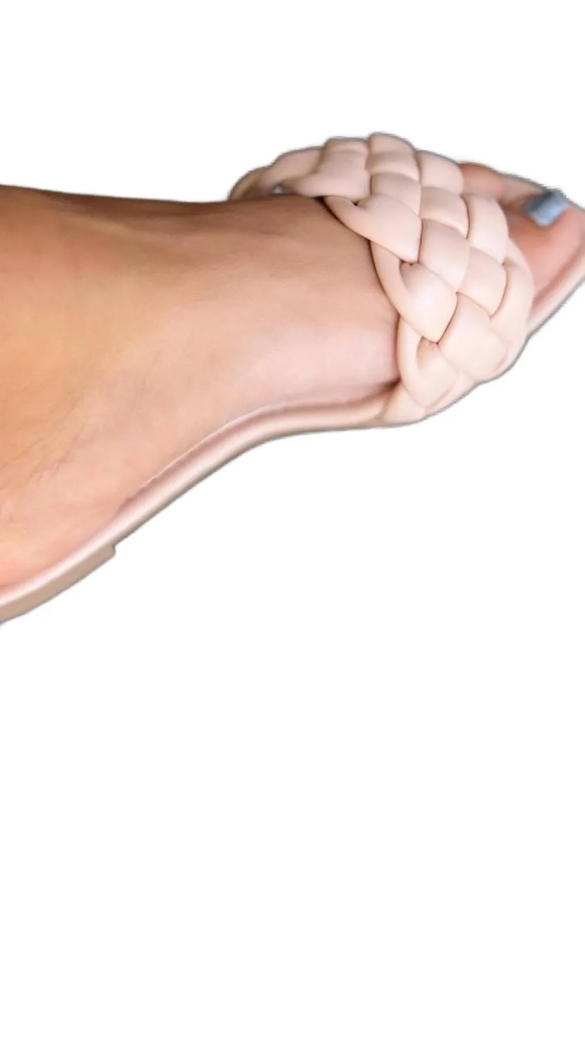 Women's Weave Sandal In Nude