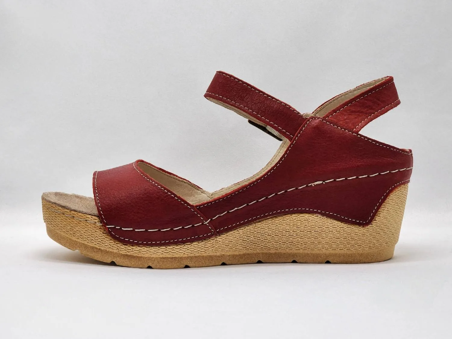 Women's Wedge Leather Sandal In Red
