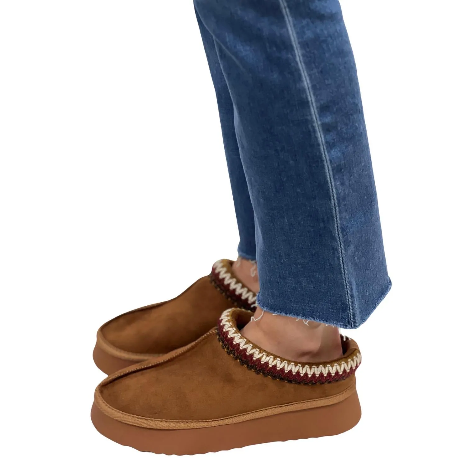 Women's Yndigo Sandals In Cognac